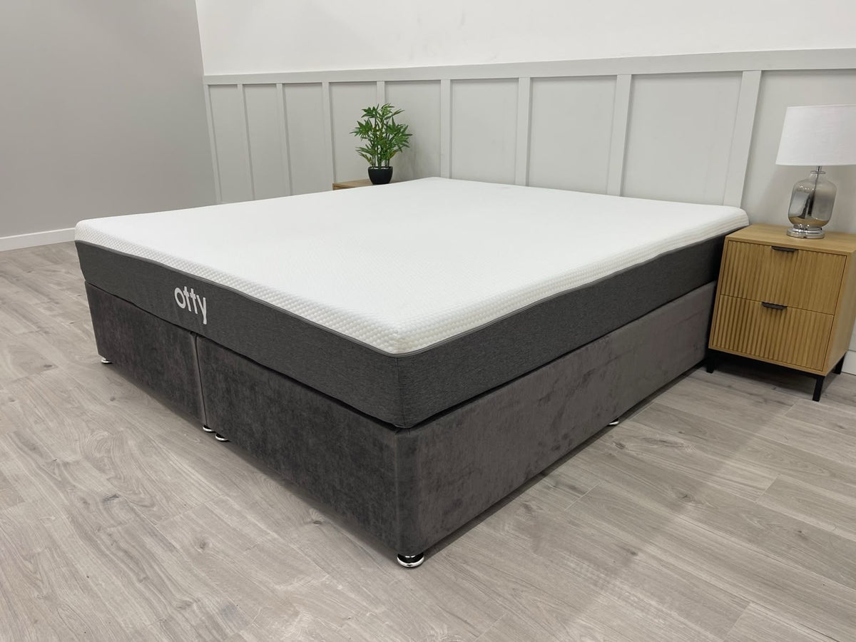 OTTY Hybrid Mattress 6FT Superking RRP £749 23cm Deep Medium / Firm