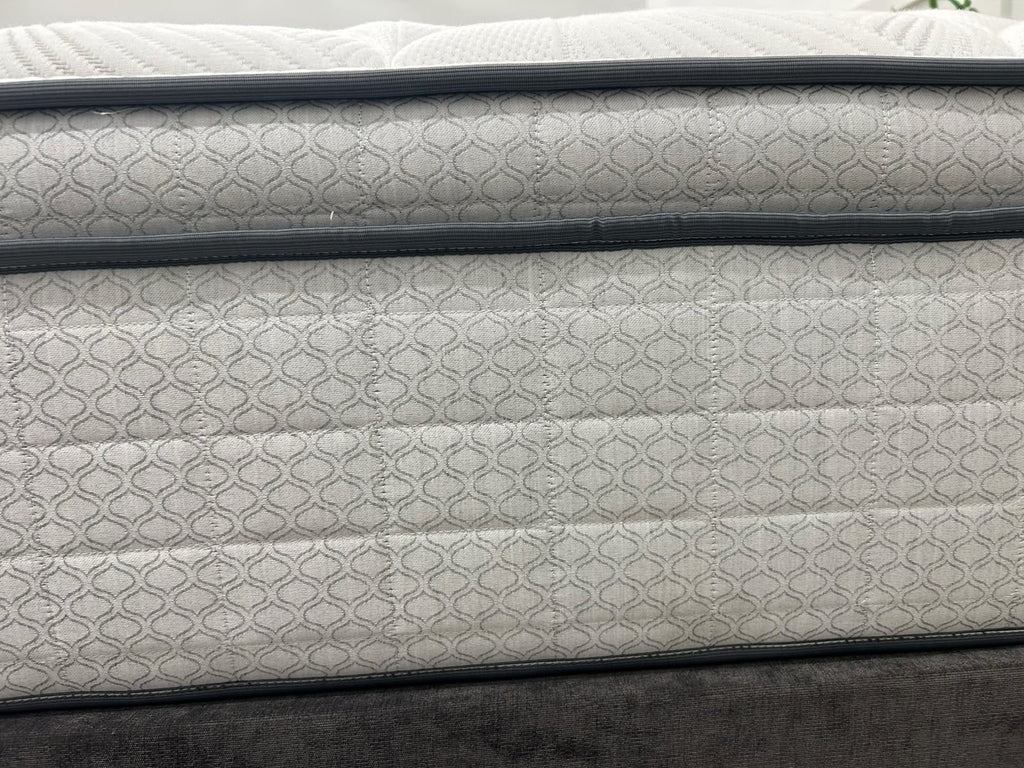 Sealy Posturepedic Elevate Holst Mattress 3FT Single RRP £799 Medium