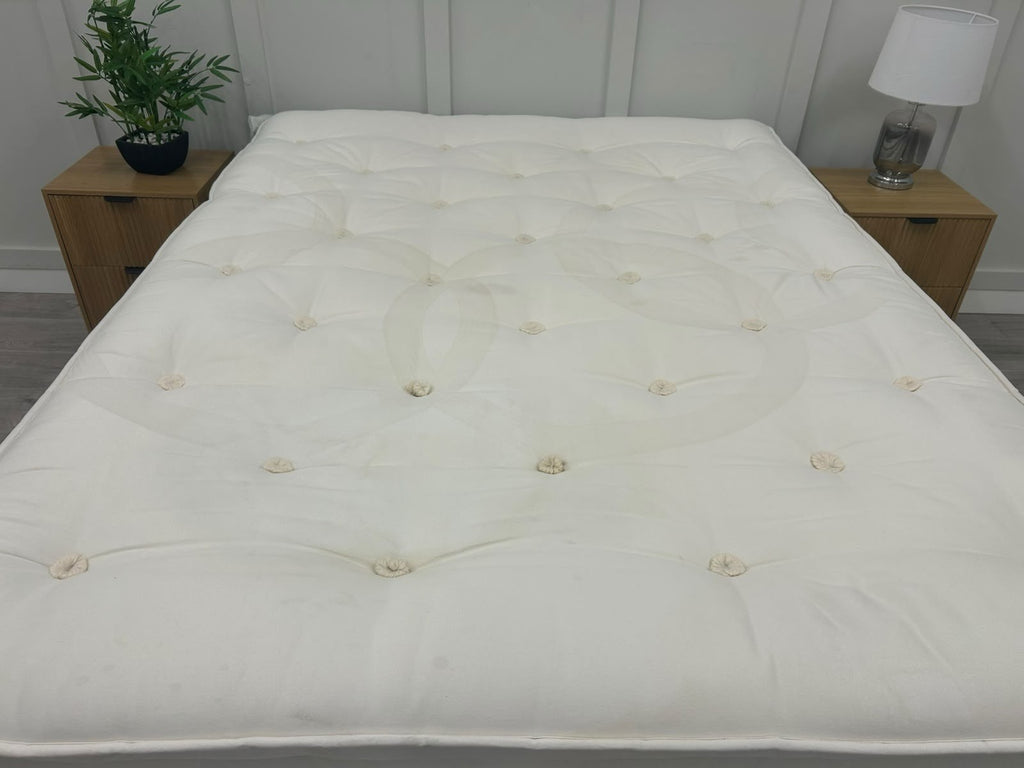 Staples Artisan Superior 5FT Kingsize Mattress Medium RRP £1890 Pillow top