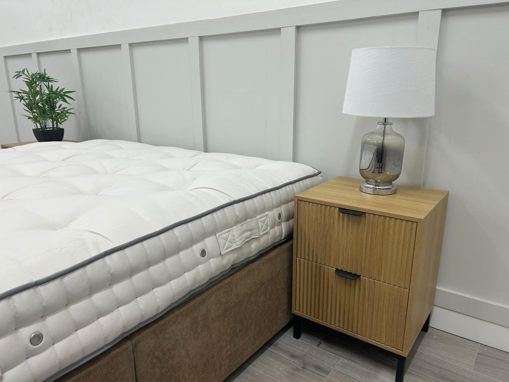 Vispring Herald Superb Mattress  5FT Kingsize Medium Spring RRP £4910