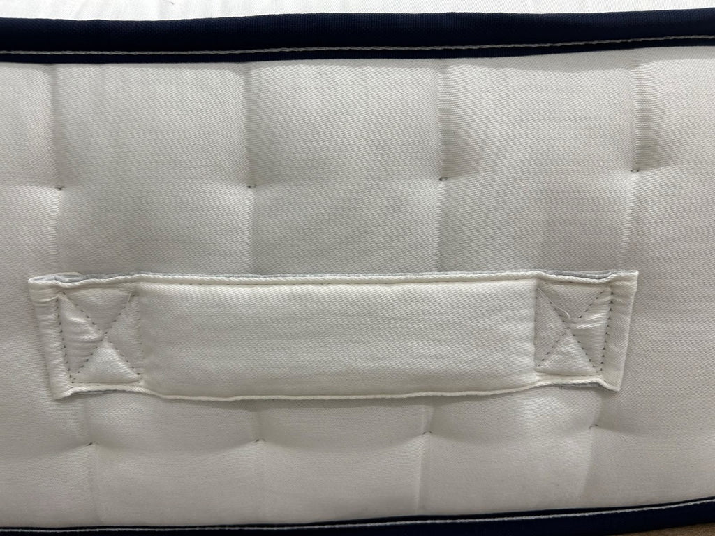 Silentnight British Wool 2200 Mattress 5FT Kingsize RRP £995 Medium