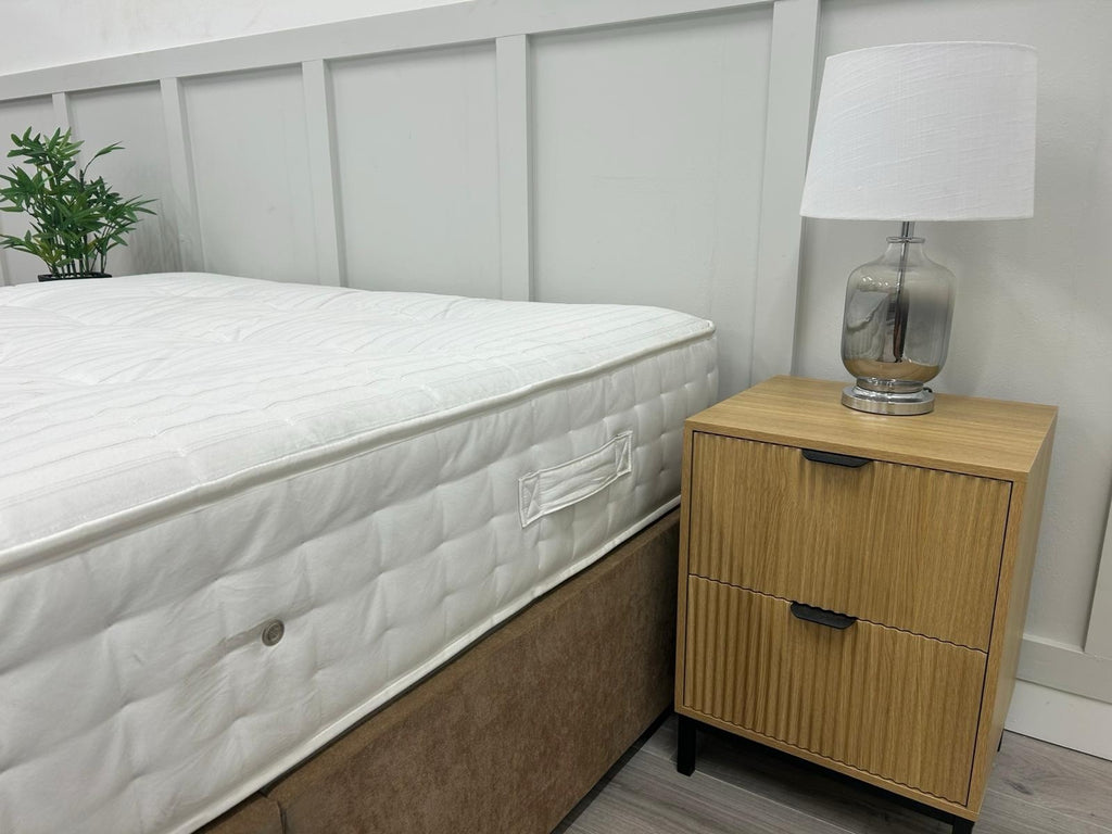 Silentnight  2000 Pocket Natural Medium 5FT Kingsize Mattress
