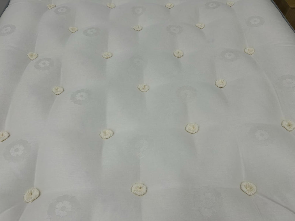 British Mattress Pure Embrace 5000 Pillow Top 4FT 6 Double 100 Night Sleep Trial