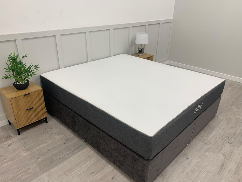 OTTY 2000 Hybrid 6FT Superking Mattress RRP £895 Medium / Firm