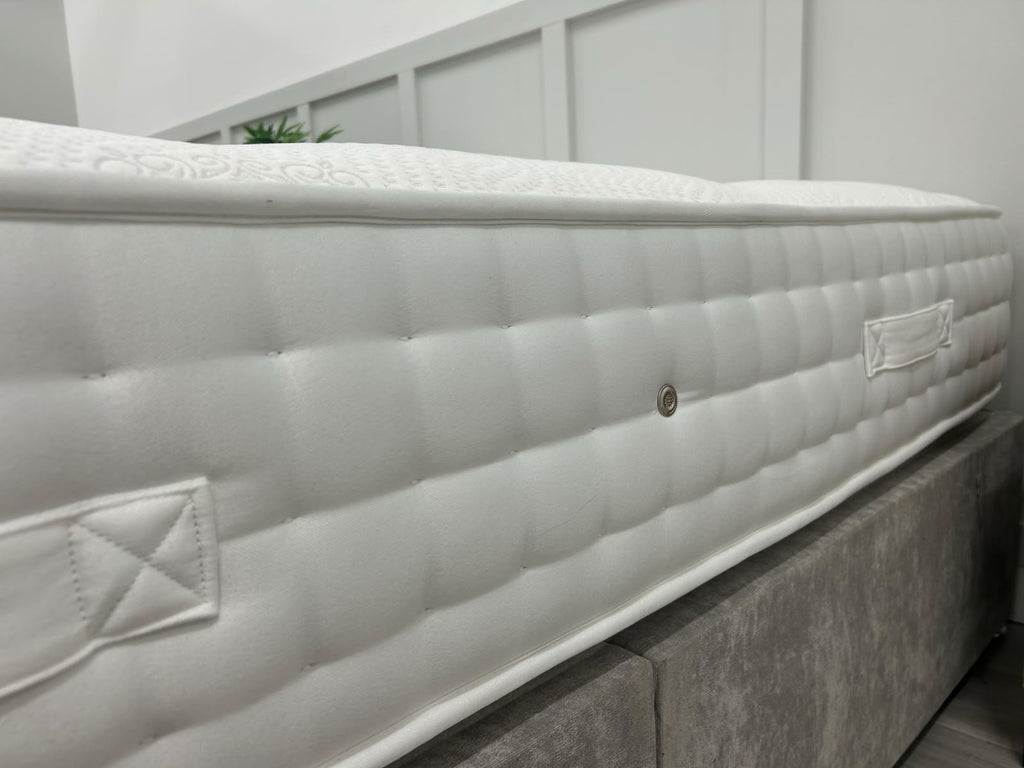 Sleep Story Luxury Pocket Cashmere 4FT 6 Double Mattress - RRP £899A