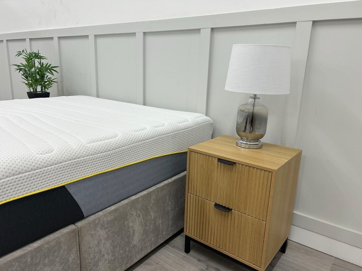 Mlily Premier 2000 Ortho 4FT6 Double Mattress showing the firm surface and fabric cover for orthopedic comfort.