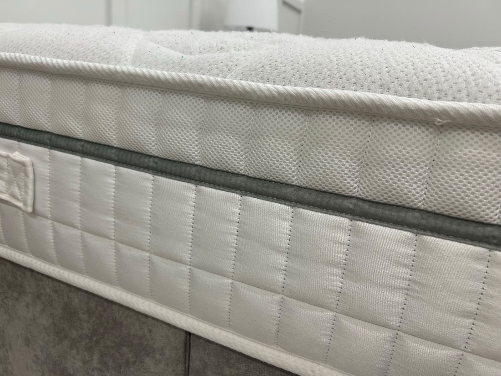 Sleepeezee Memory Sense Ortho Mattress 4fT 6 Double RRP £1299