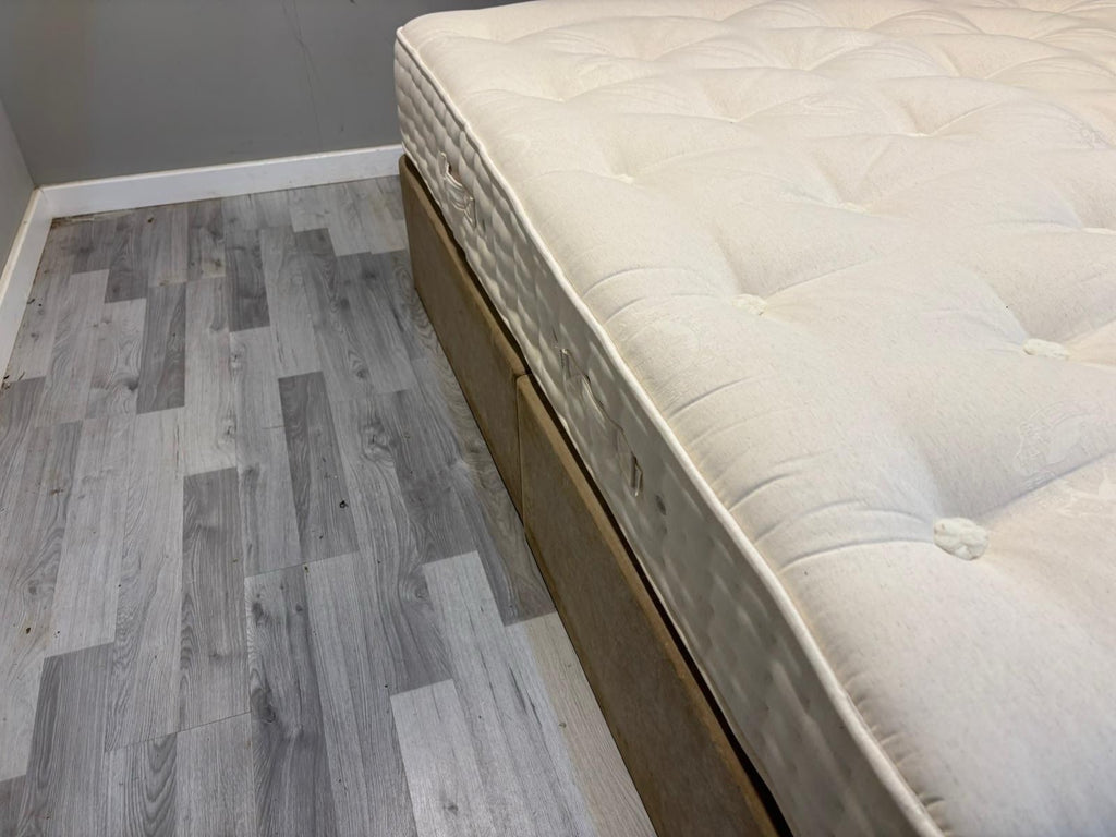 Hypnos Majestic / Emerald Medium 6FT SuperKing Mattress RRP £7299 - Home Furniture Interiors