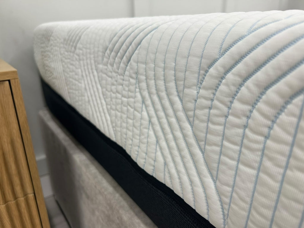 TEMPUR Pro Plus SmartCool Medium 4FT 6 Double Mattress RRP £2499 A
