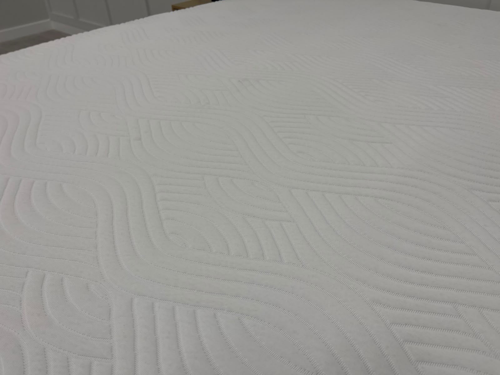 Dormeo Octaspring Hybrid Plus 4FT 6 Double Mattress £1799