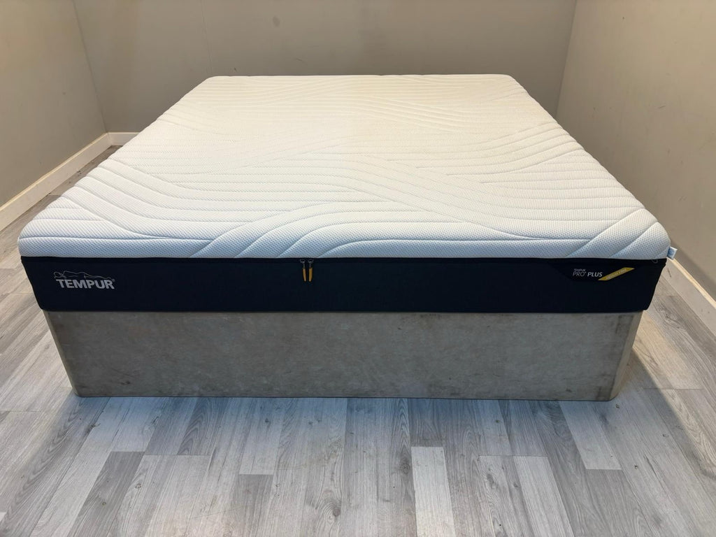 TEMPUR Pro Plus Medium Firm 5FT Kingsize Mattress - RRP £2295 A - Home Furniture Interiors