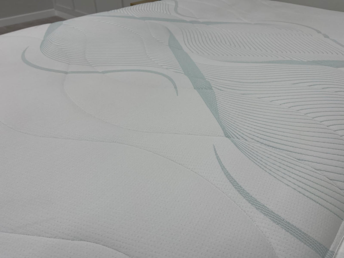 Slumberland Air 3 Mattress, 4FT 6 Double ,  Medium - RRP £799