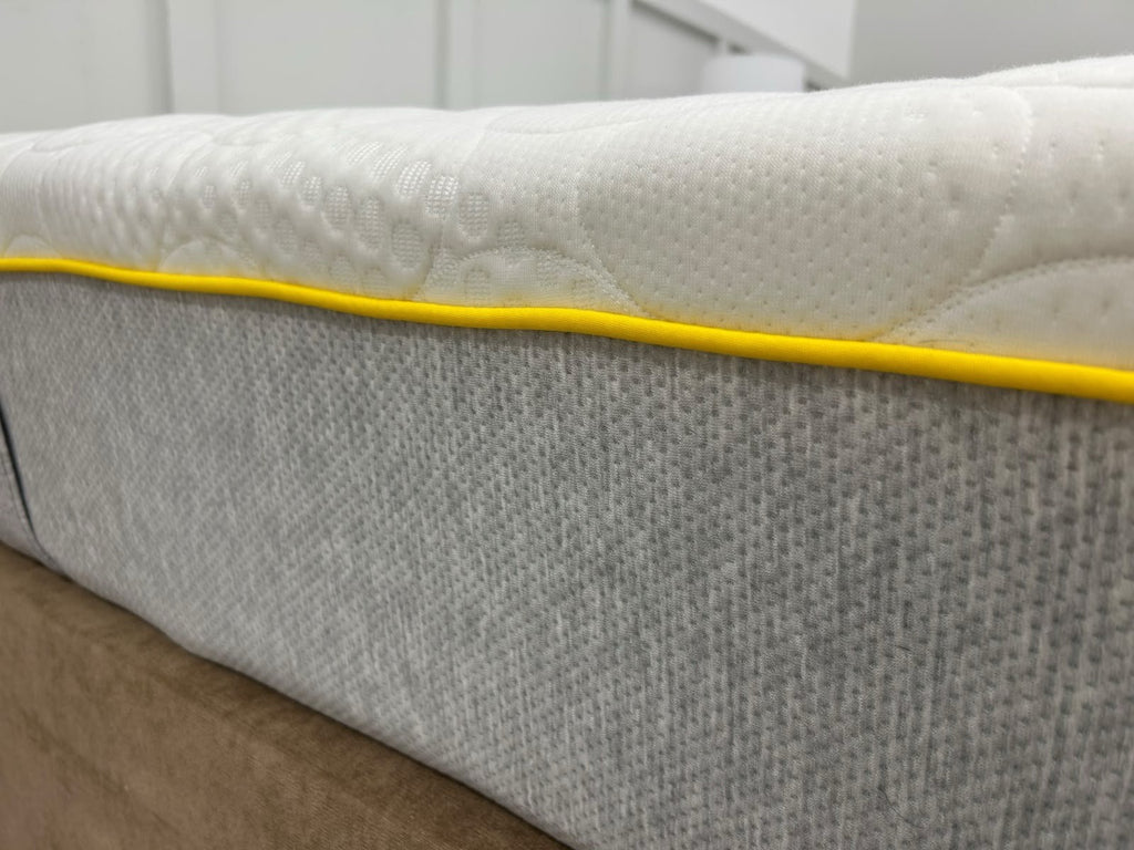 Eve Hybrid Uno Medium Mattress 5FT Kingsize Medium RRP £1199