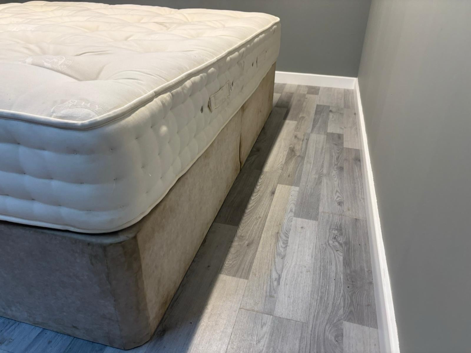 Hypnos Luxurious Earth 04 Mattress 6FT Superking Medium RRP £3799 - Home Furniture Interiors