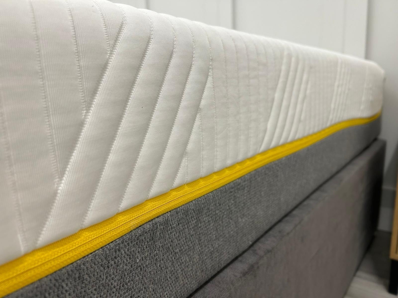 Tempur Sensation Elite 6FT Superking Mattress - Firm 180cm X 200cm RRP £2499 A