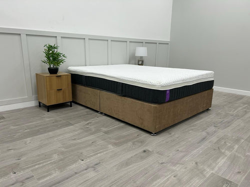 Emma Mattress Helix Hybrid Deluxe 4Ft 6 Double    RRP £1599