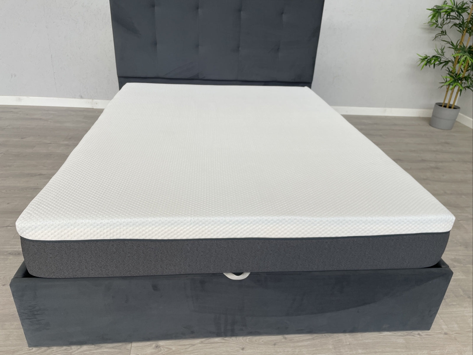Emma Original 5FT Kingsize Mattress RRP £799