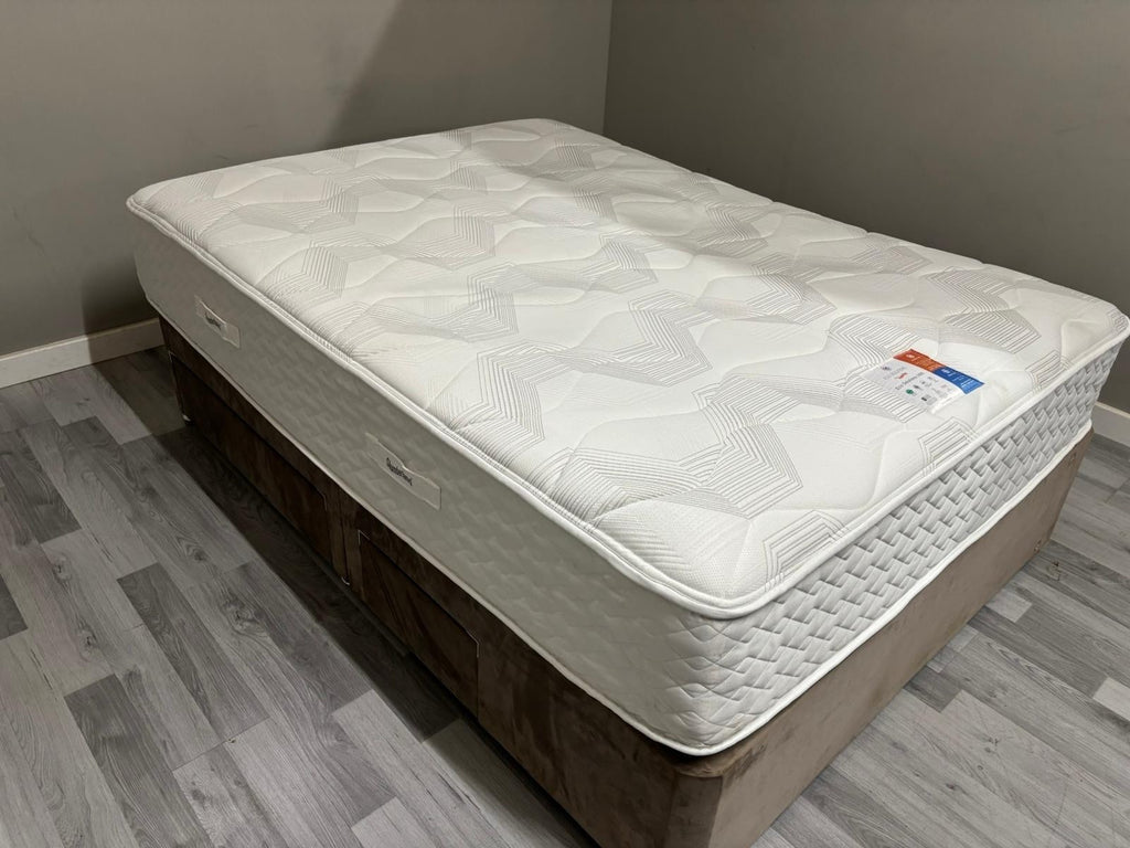 Slumberland 1400 Eco Solutions 4FT Double Mattress - RRP £899 A - Home Furniture Interiors