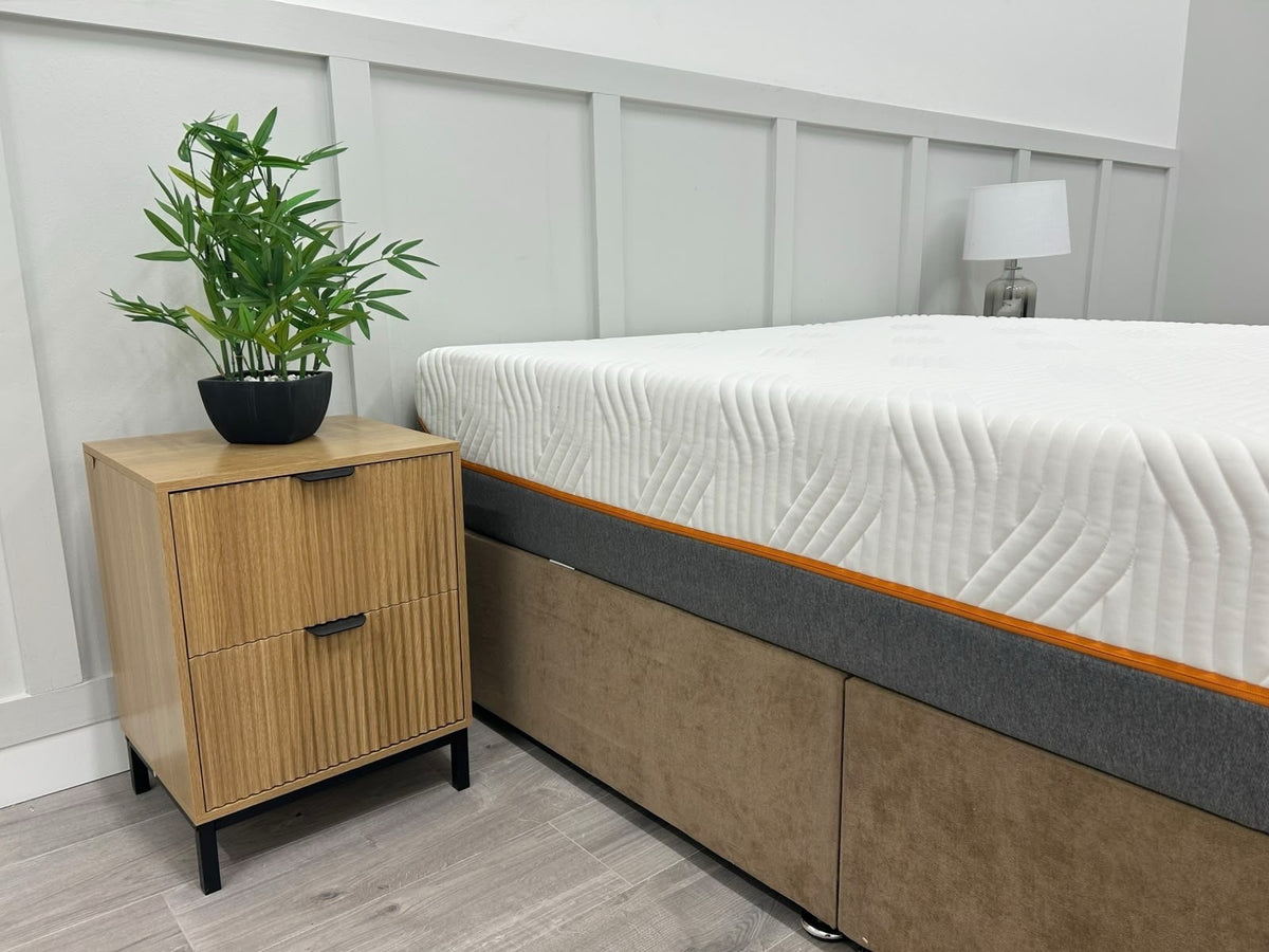 Tempur Original Luxe 5FT Kingsize Mattress - RRP £2795 Medium