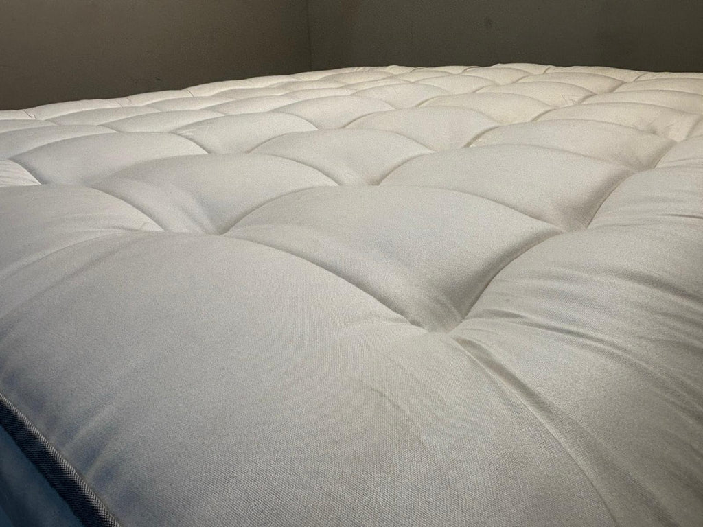 Millbrook Smooth Tech Pillowtop 4000 Mattress 6FT Superking - RRP £1695 A - Home Furniture Interiors