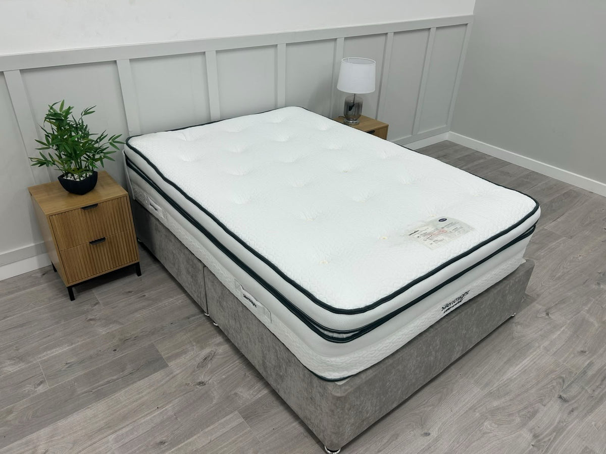 Silentnight Ultra 2000 Pocket Box Top 4FT 6 Double RRP £1499