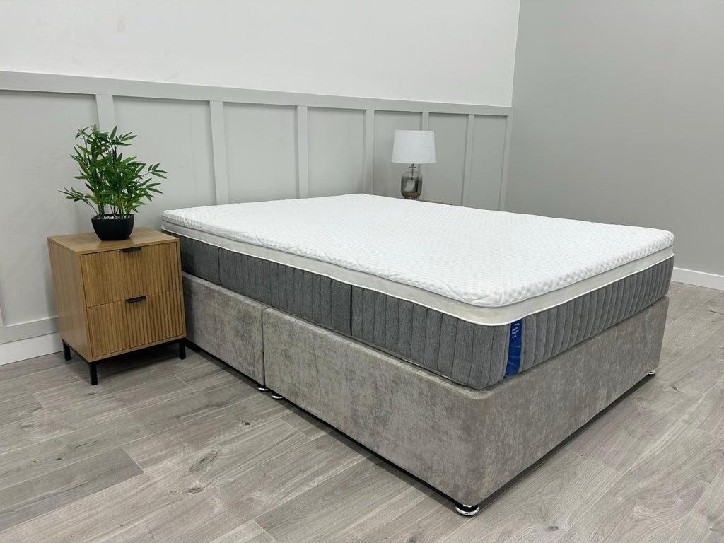 Emma Mattress Smart Hybrid Deluxe Double 4FT 6 Mattress- RRP £979