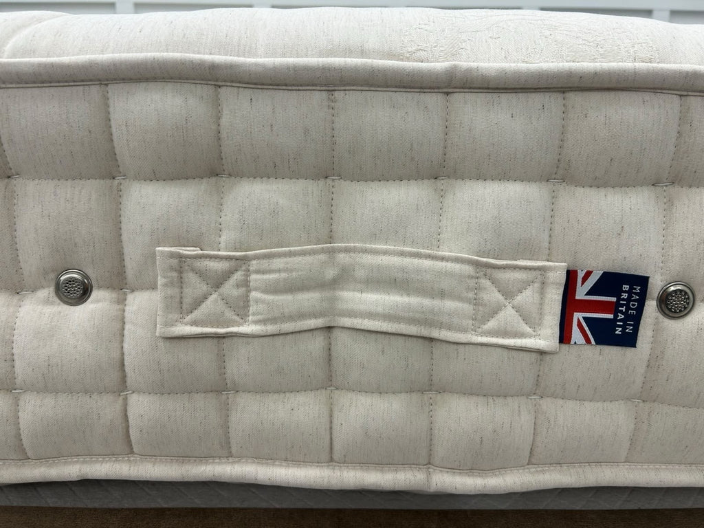Hypnos Bespoke Crystal Mattress 5FT Kingsize - Firmer RRP £3199