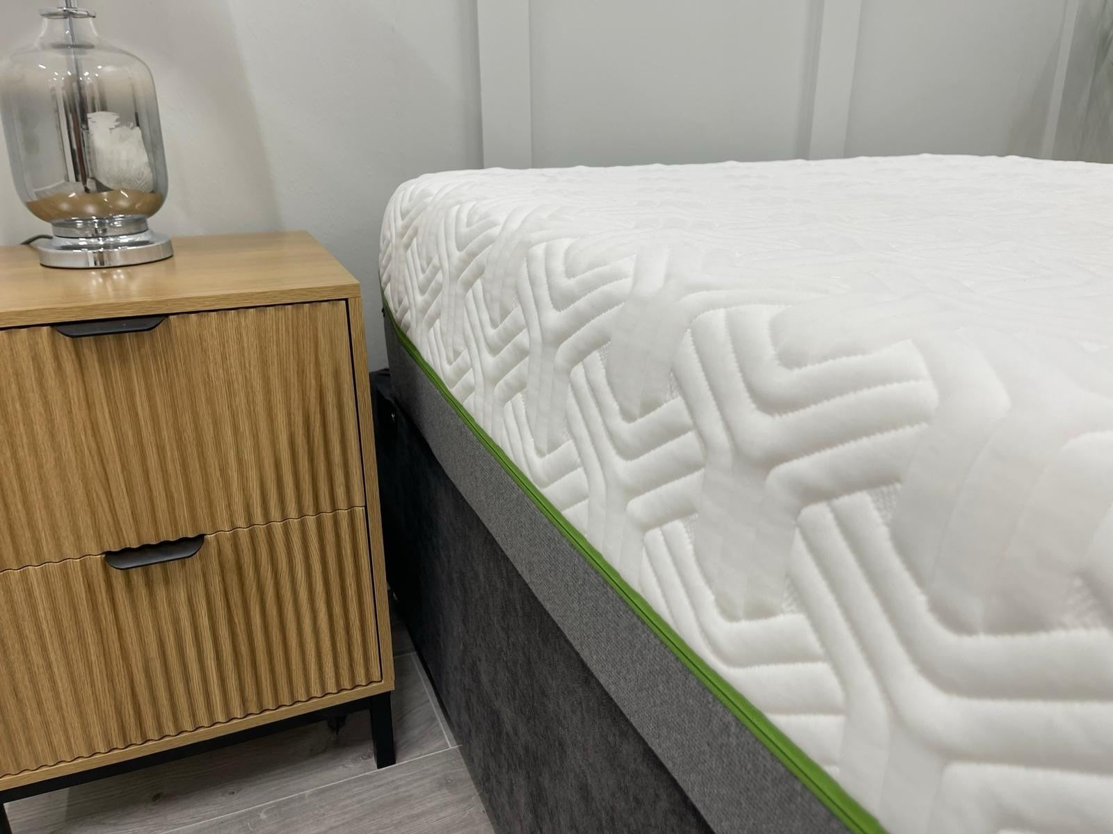 Tempur Hybrid Elite Luxe 3FT Single Mattress RRP £1699 A