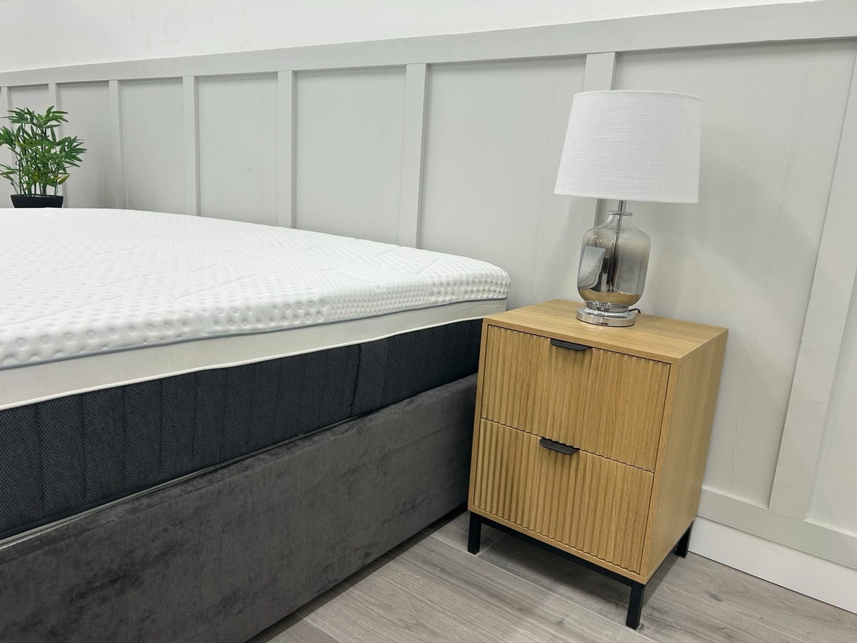 Emma Helix Deluxe Hybrid 6FT Superking Mattress RRP £1699 Medium - Home Furniture Interiors