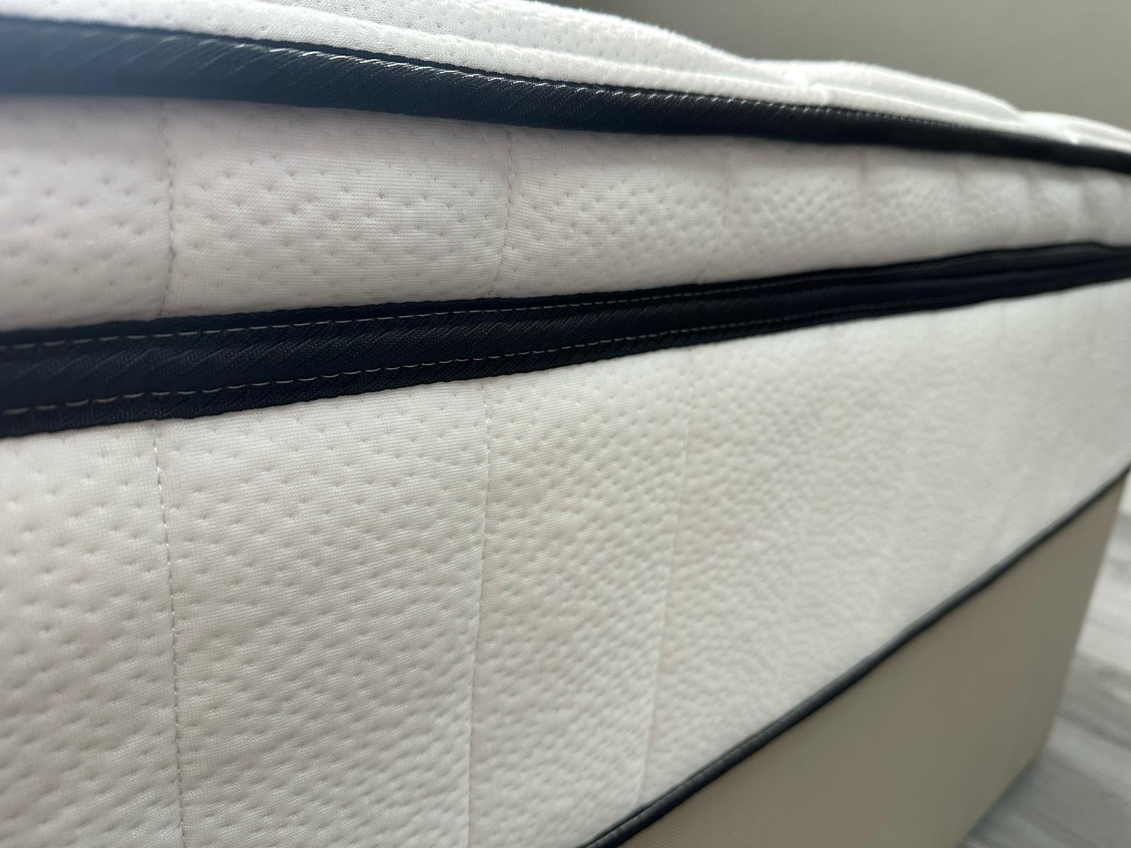 IGEL 3500i Nanotech 5FT Kingsize  Plushtop Mattress RRP £1499 Medium - Home Furniture Interiors