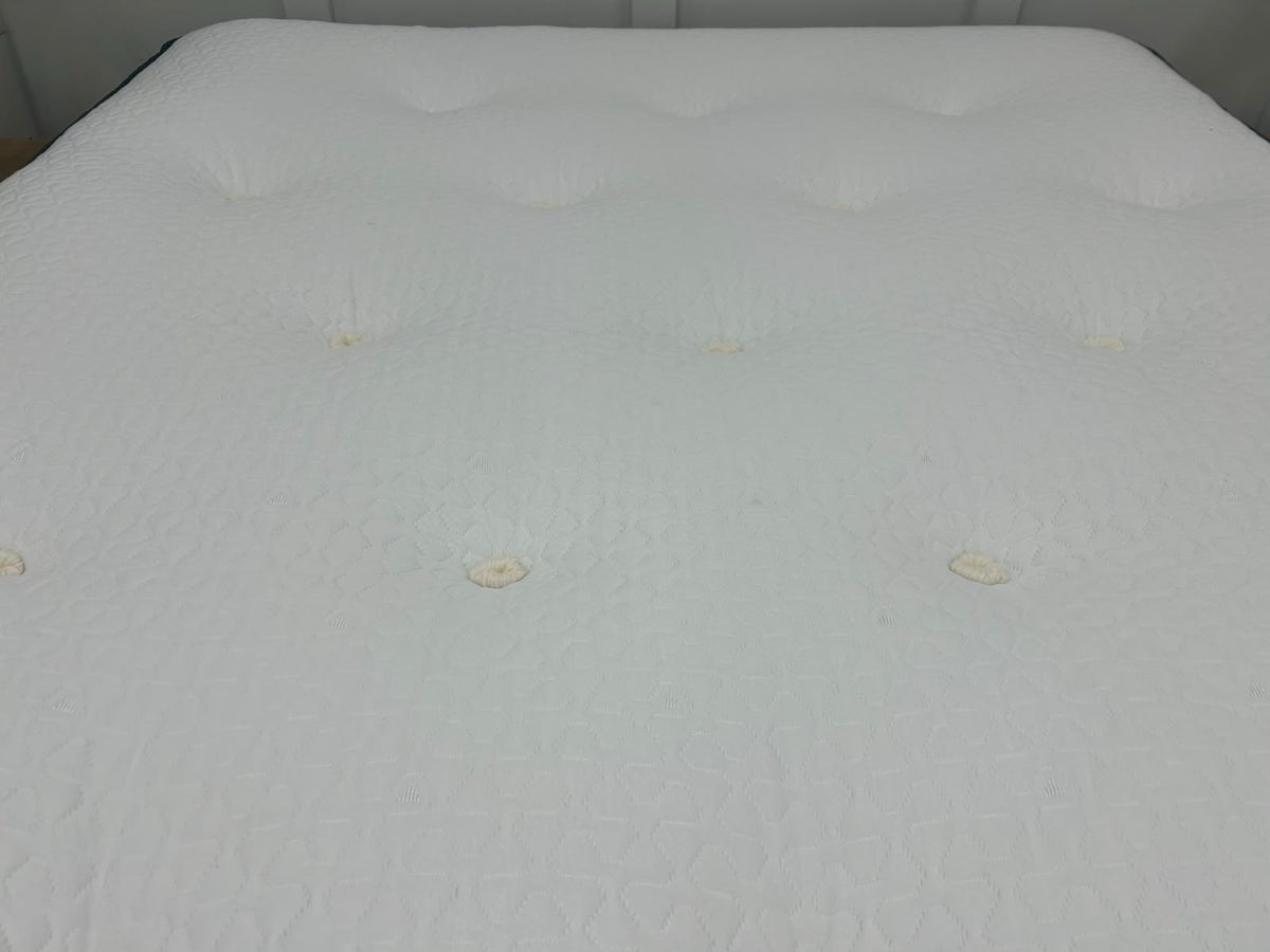Silentnight Ultra Gel 3000 Pocket Box Top 5FT Kingsize RRP £1499
