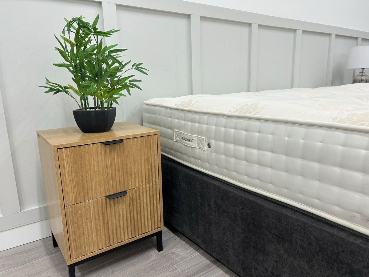 Julian Bowen Capsule Nature Mattress 6FT Superking RRP £1199 Medium Firm