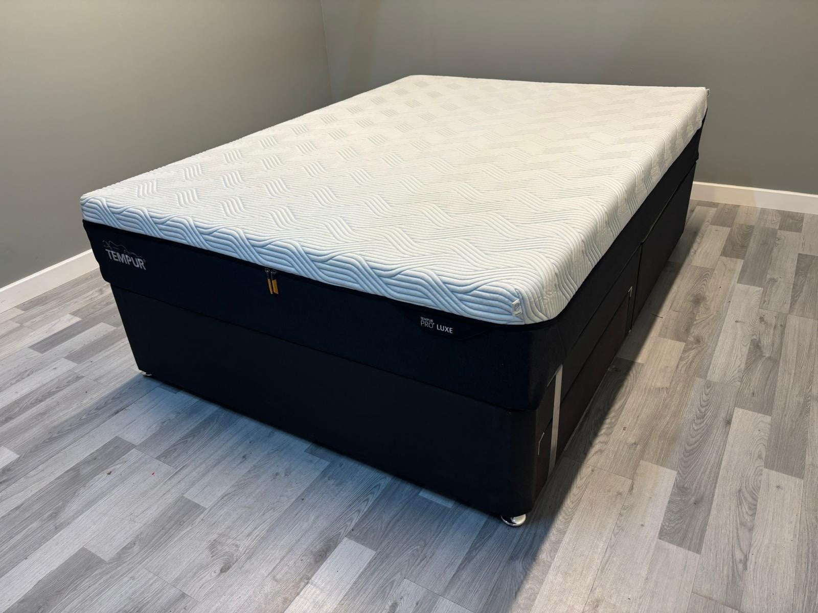 TEMPUR Pro Plus Luxe SmartCool Soft 5FT Kingsize Mattress RRP £2899