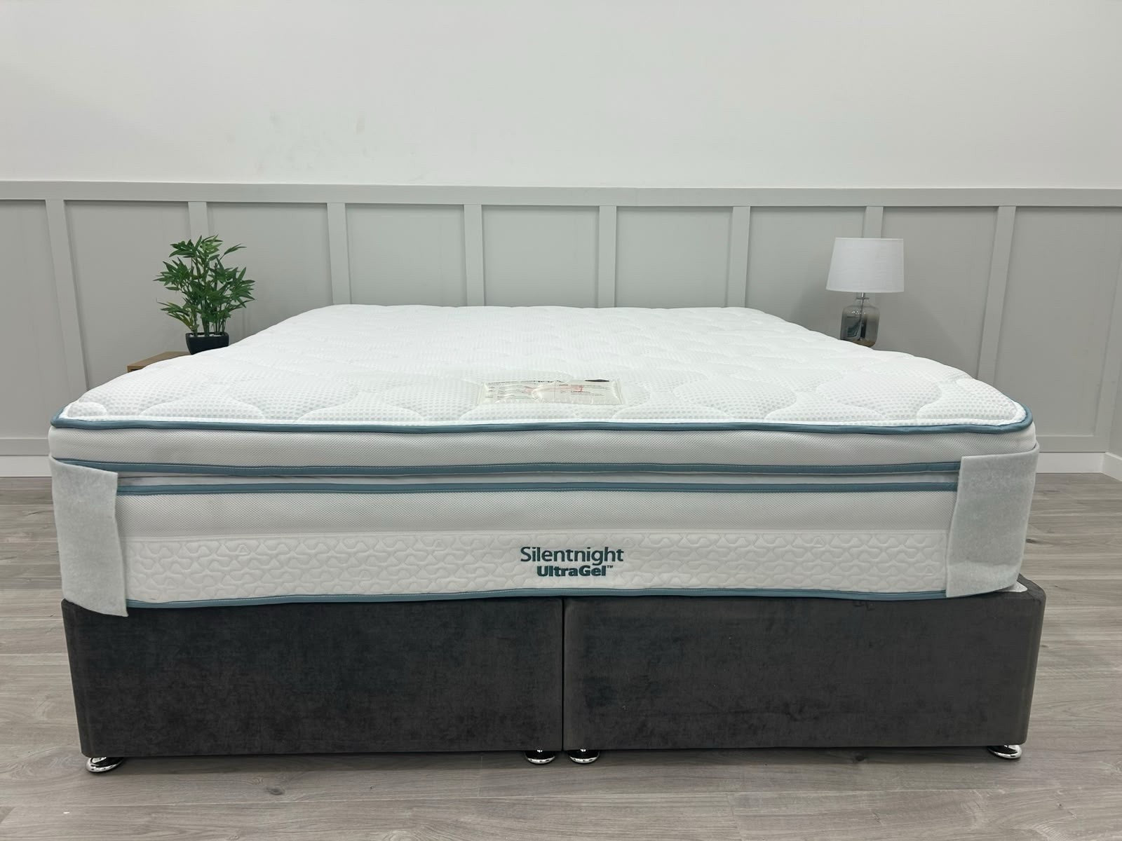 Silentnight Ultra Gel 3000 BoxTop Mattress 6FT Superking RRP £1599