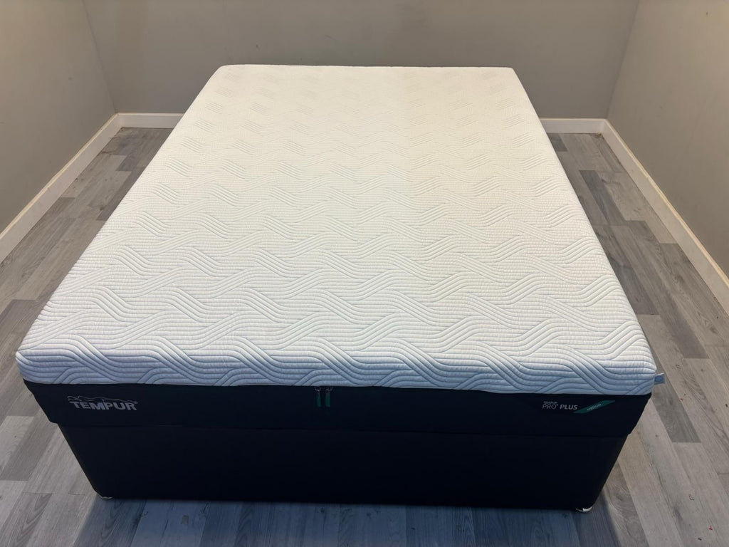 TEMPUR Pro Plus SmartCool Medium 4FT 6 Double Mattress RRP £2499 A - Home Furniture Interiors