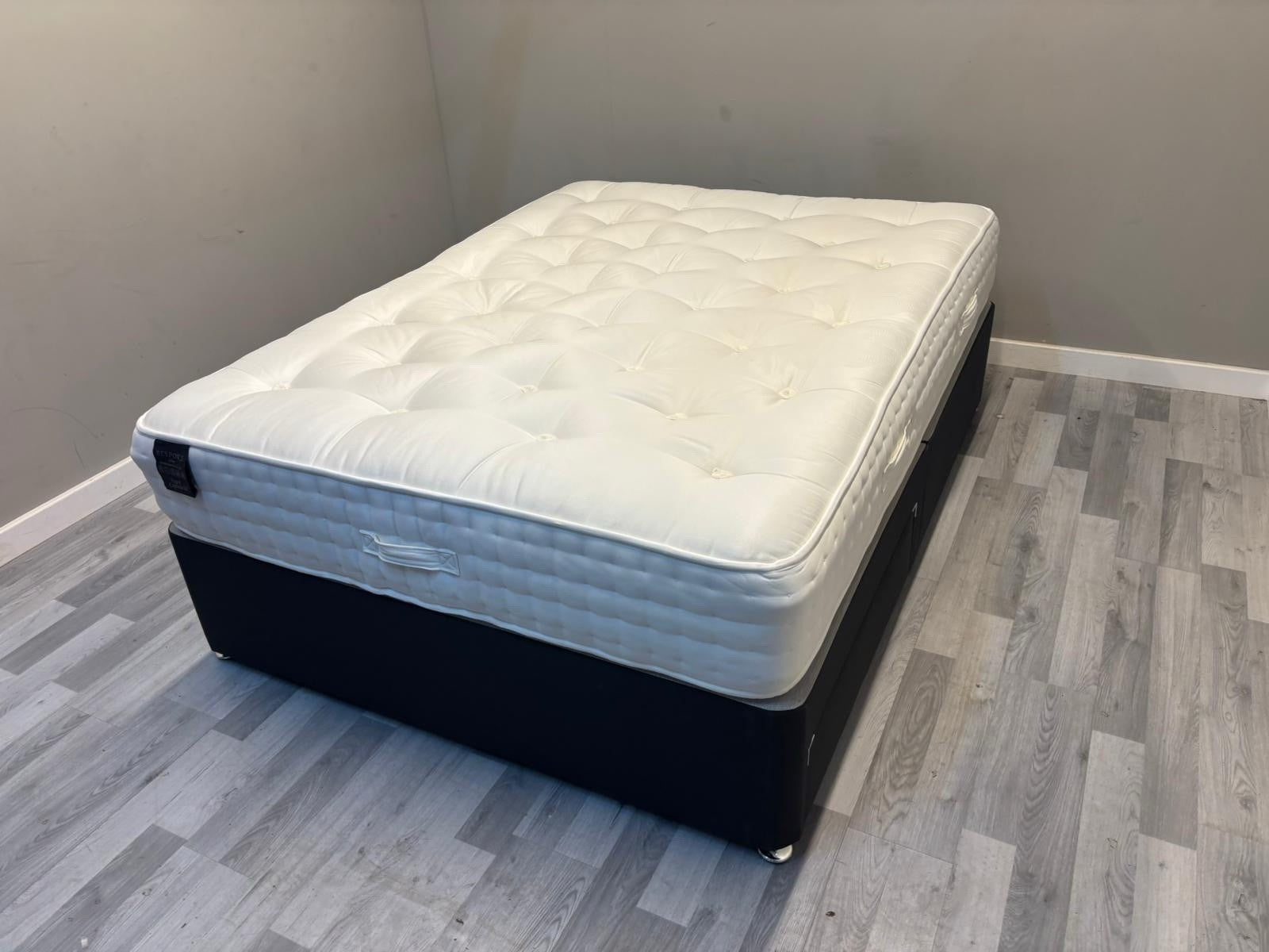 Staples and Co Euphoria / Utopia Mattress Kingsize 5FT RRP £1995