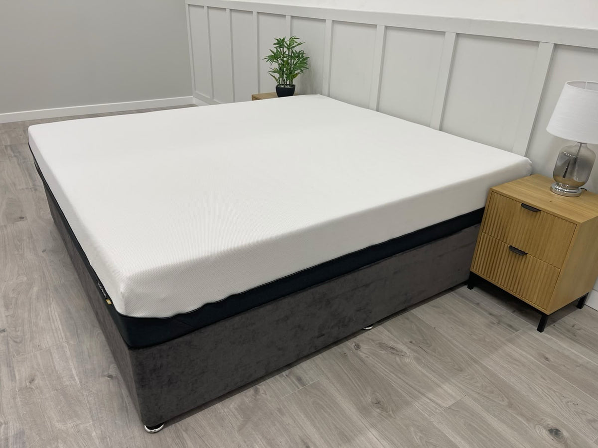 TEMPUR Pro Plus Medium Firm 6FT Superking Mattress - RRP £2895