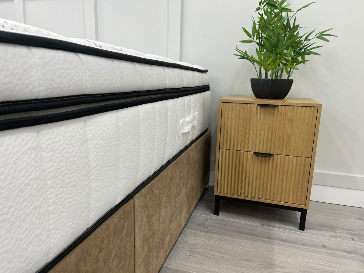 IGEL 4000i Nanotech 5FT Kingsize Plushtop Mattress Medium- RRP £1899
