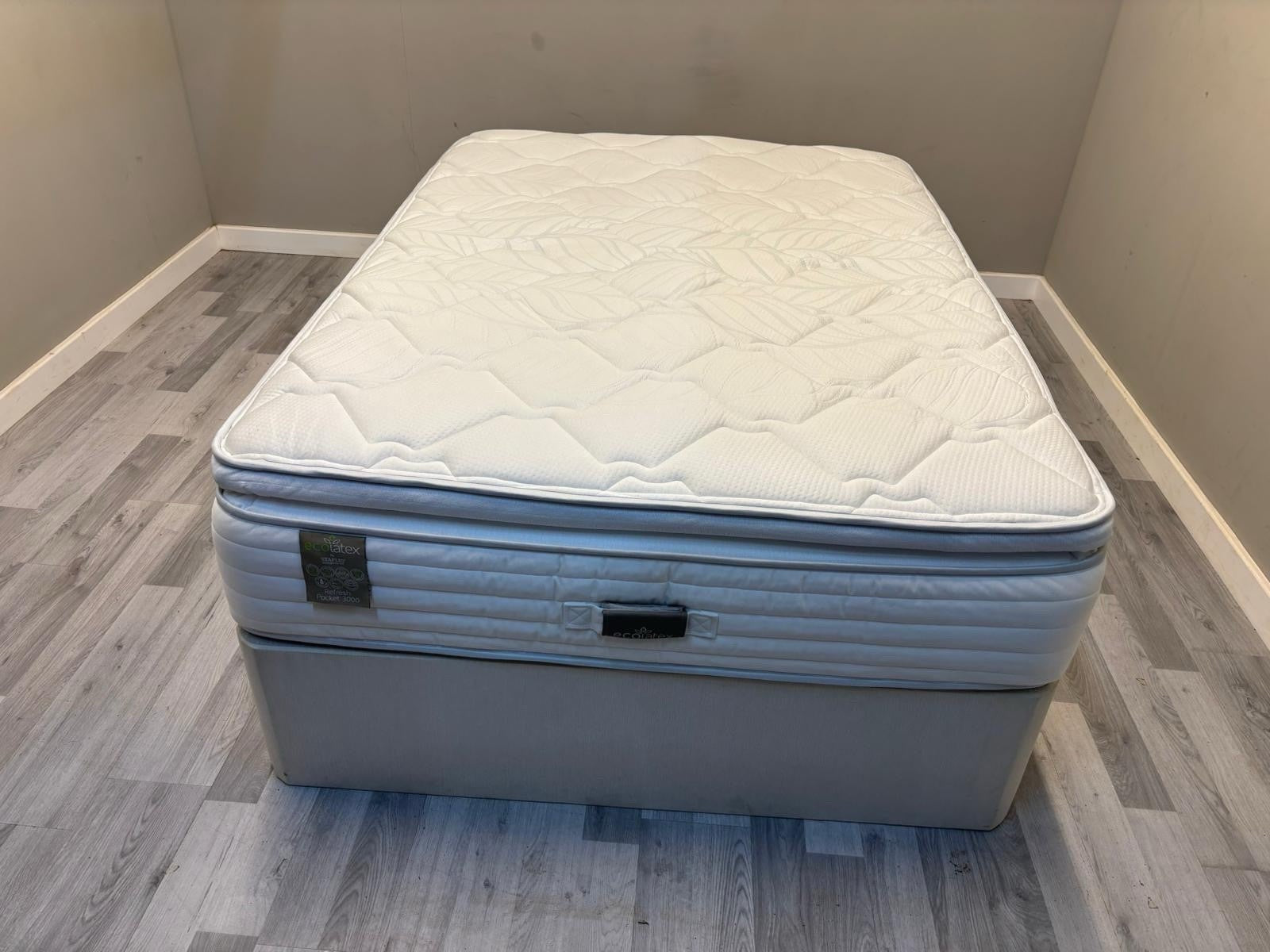 Staples and Co Refresh Eco Latex Pocket 3000 Mattress Double 4FT 6 Firm
