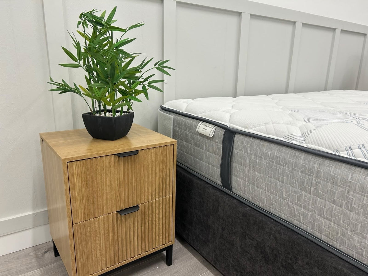 Sealy Posturepedic Newton Mattress 5FT Kingsize  RRP £1695