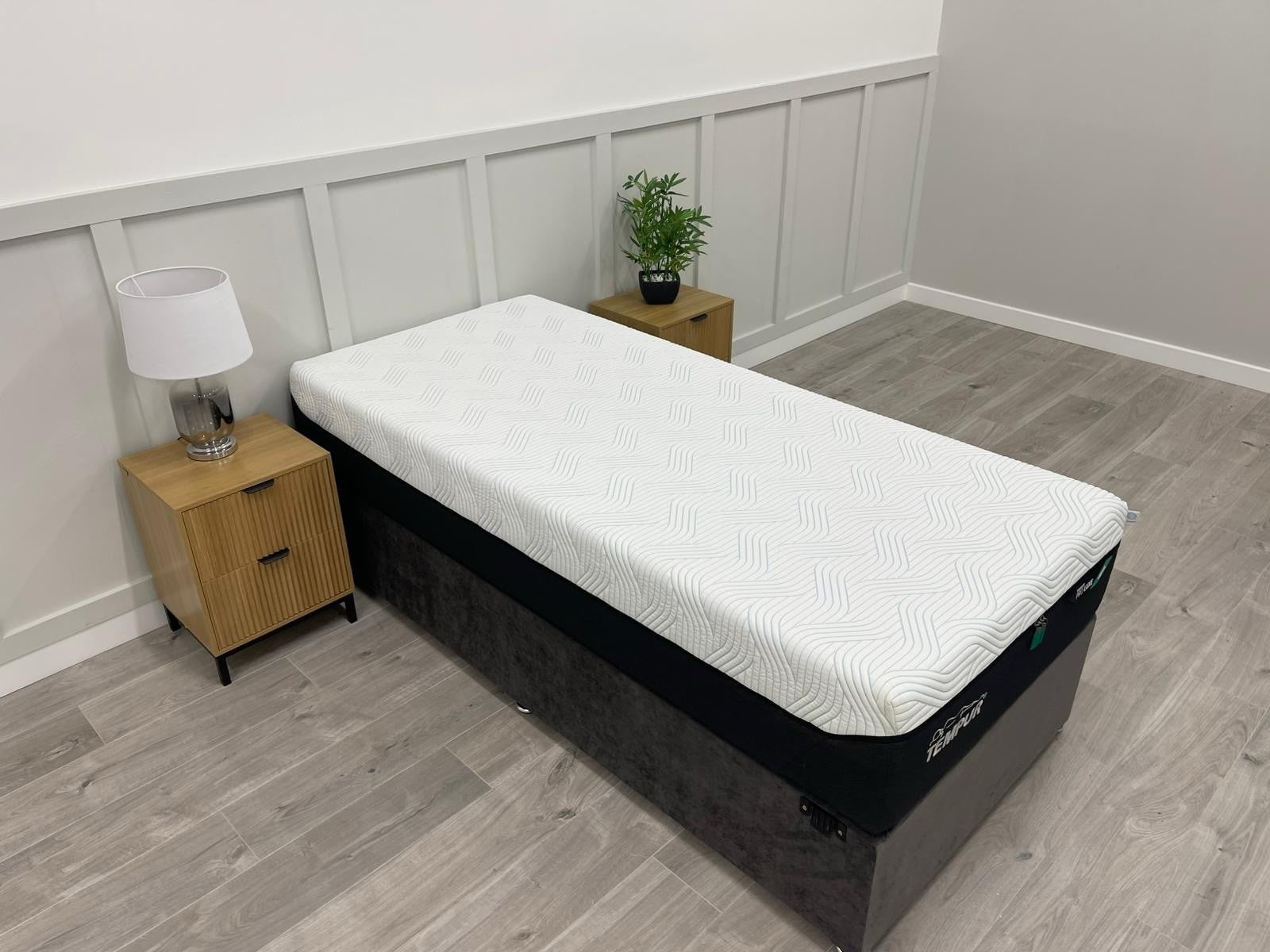 Tempur Pro Luxe Medium 3FT Single 90cm 190cm Mattress RRP £1799