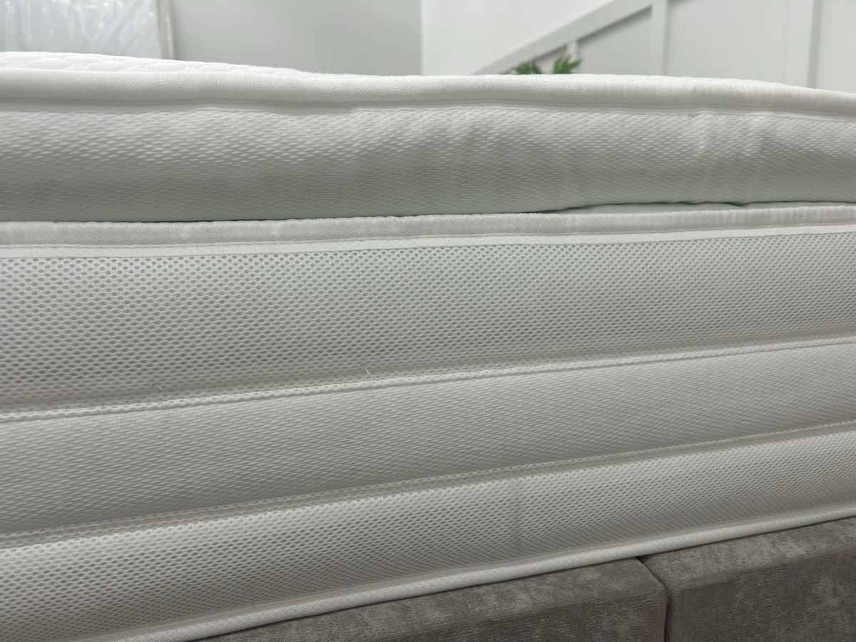 Silentnight 2000 Geltex Box Top Mattress 4FT 6 Double RRP £1099