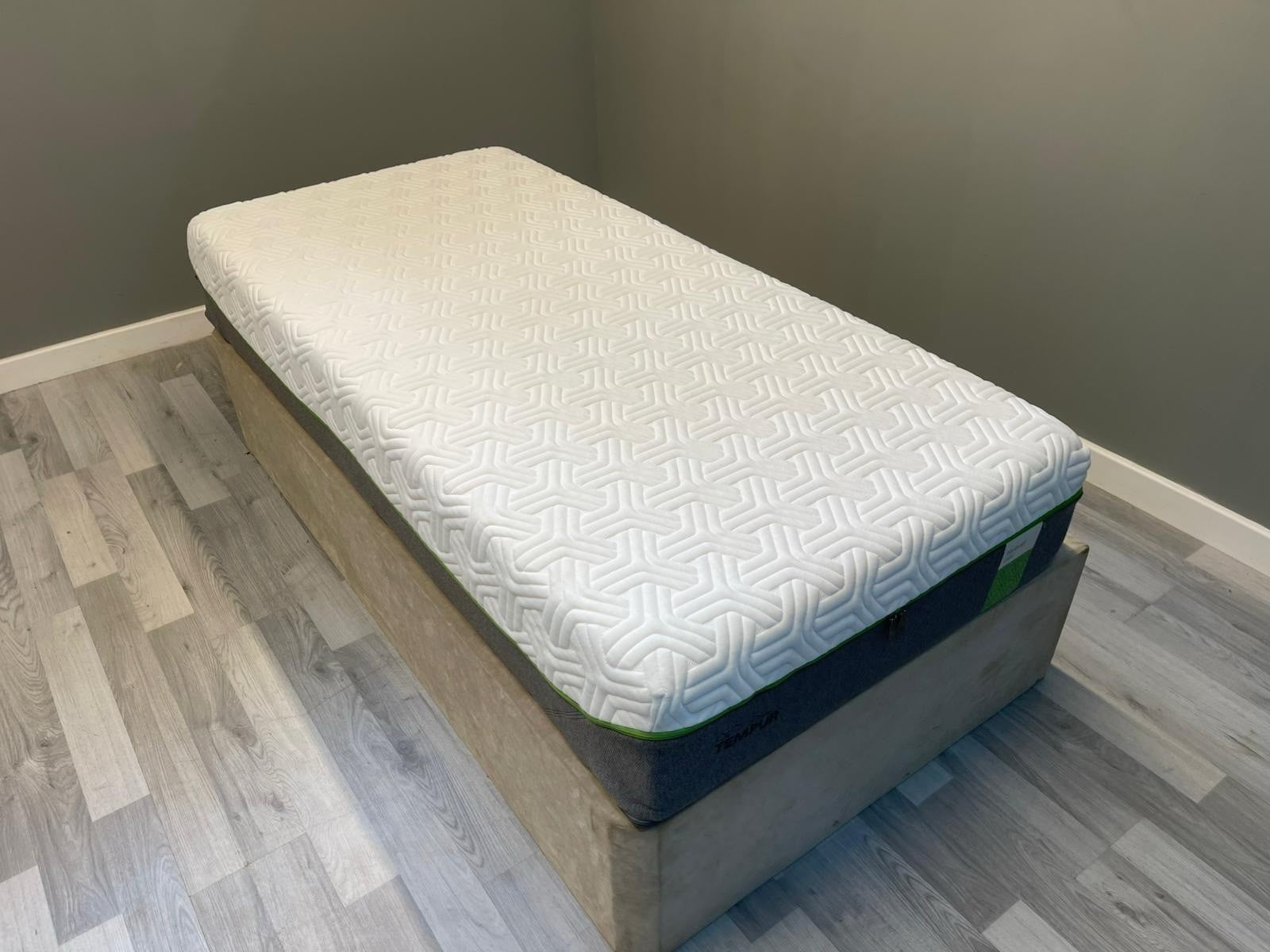 Tempur Hybrid Elite 3FT Single 90cm 190cm Mattress RRP £1499 A - Home Furniture Interiors