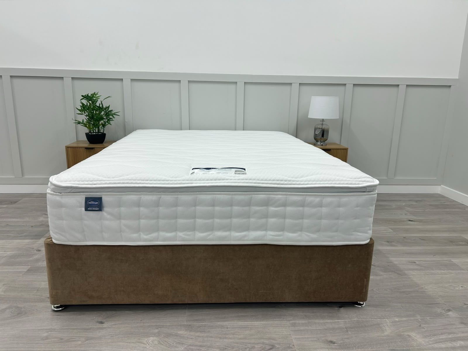 Silentnight 2000 Eco Comfort Pillow Top Mattress 5FT Kingsize RRP £899