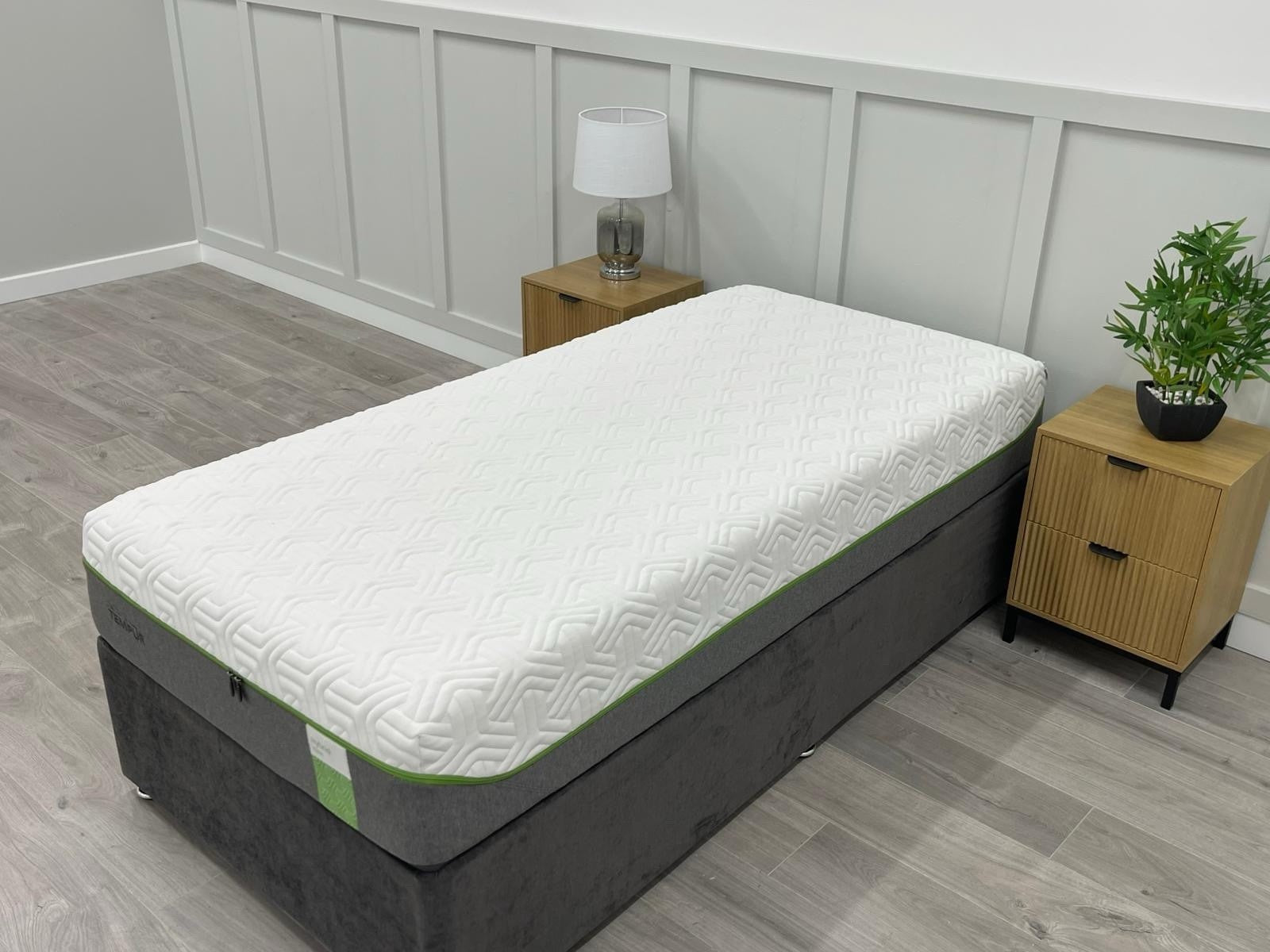 Tempur Hybrid Elite Luxe 3FT Single Mattress RRP £1699 A