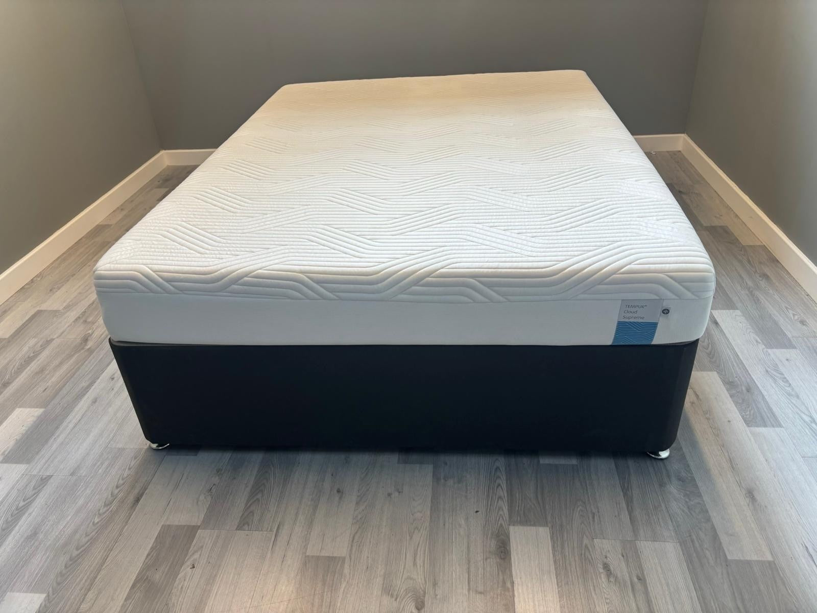 Tempur Cloud Supreme Kingsize 5FT Mattress RRP £1999 - Home Furniture Interiors