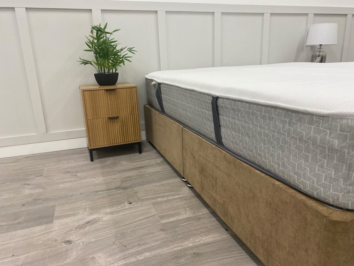 Sealy Newton Posturepedic Mattress 5FT Kingsize RRP £1699 Firm