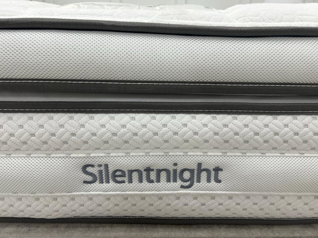 Silentnight Therma Cool Memory 2500 Boxtop 4FT 6 Double Mattress RRP £1099