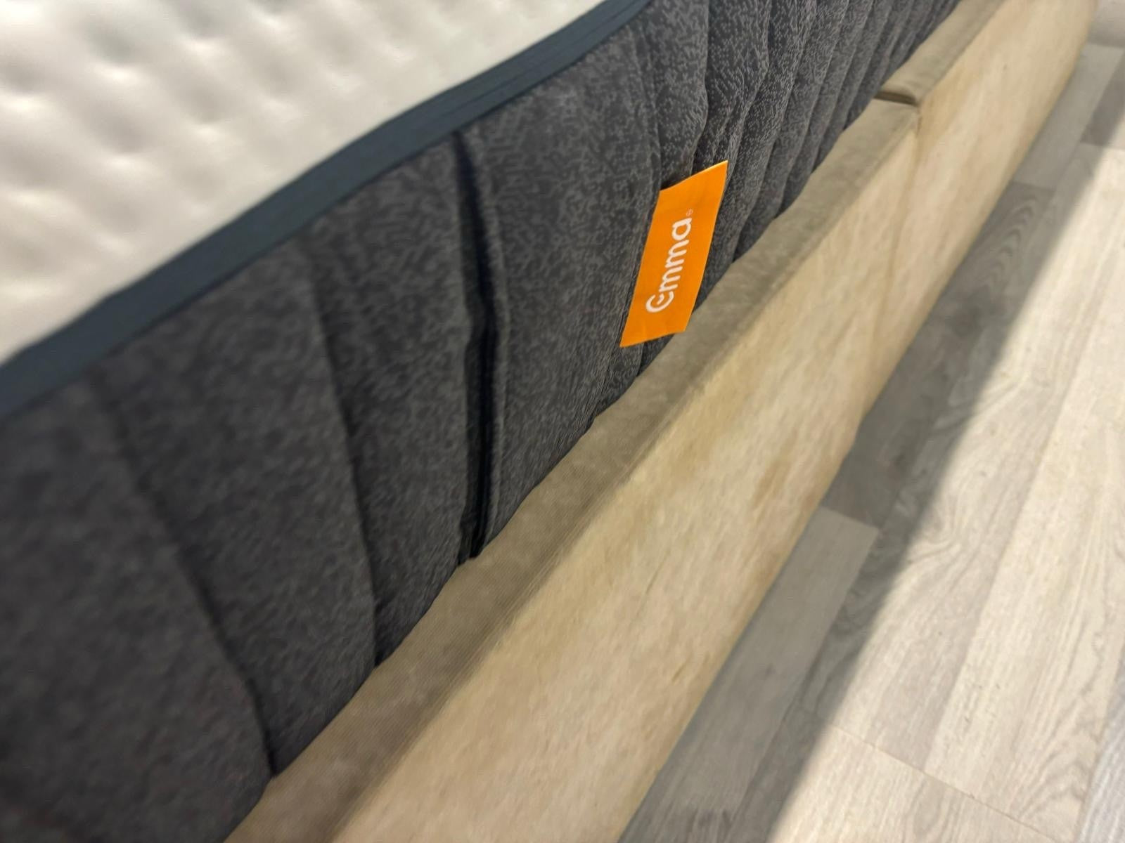 Emma Original Premium Hybrid 6FT SuperKing  Mattress RRP £995 - Home Furniture Interiors