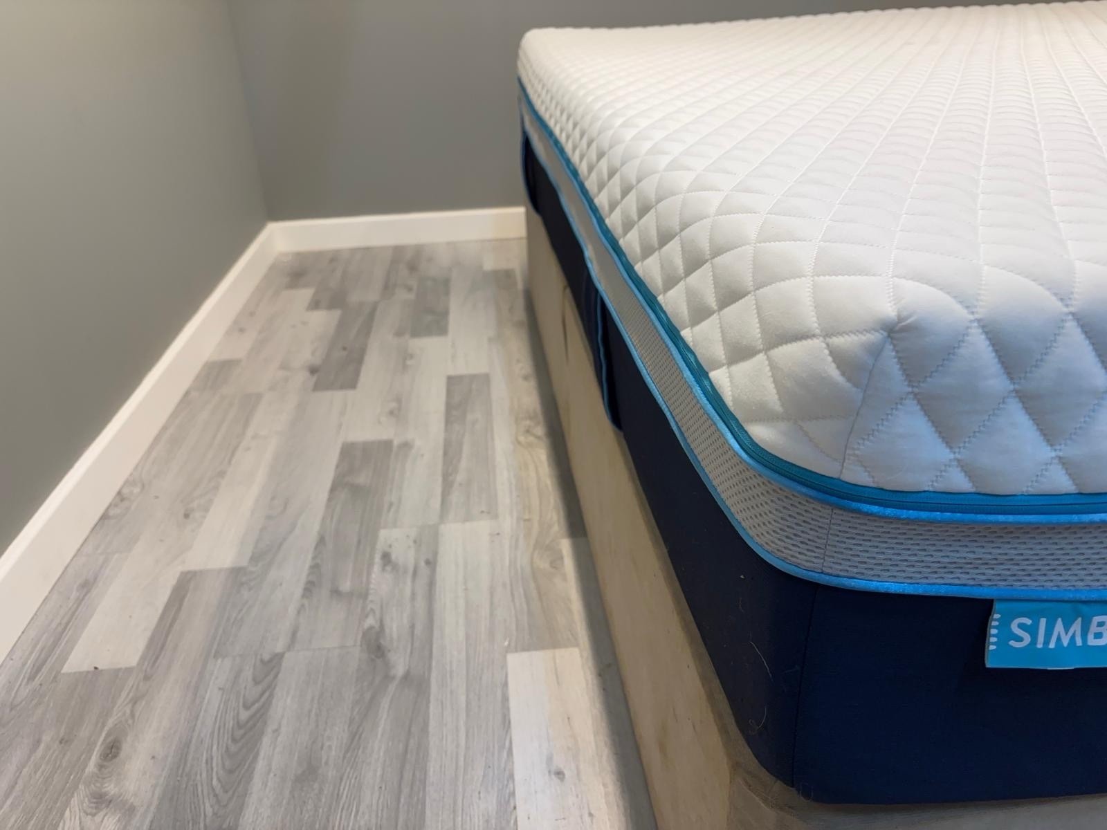 Simba Luxe 6FT Superking Mattress RRP £1895